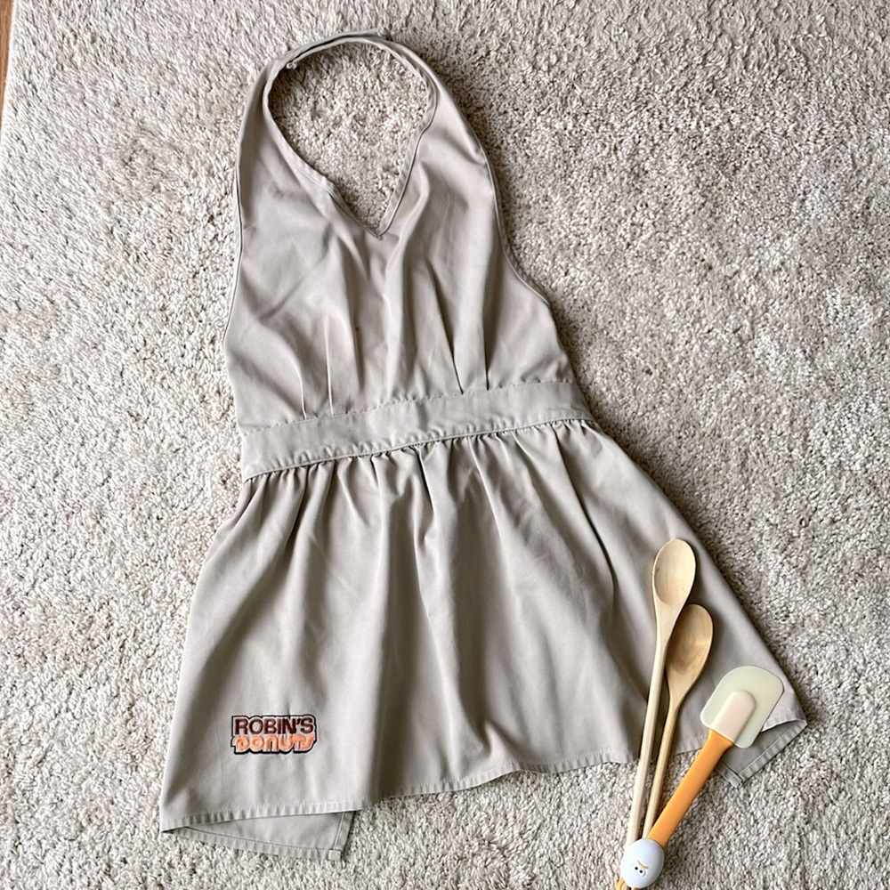 *RARE* Vintage Robin’s Donuts Apron